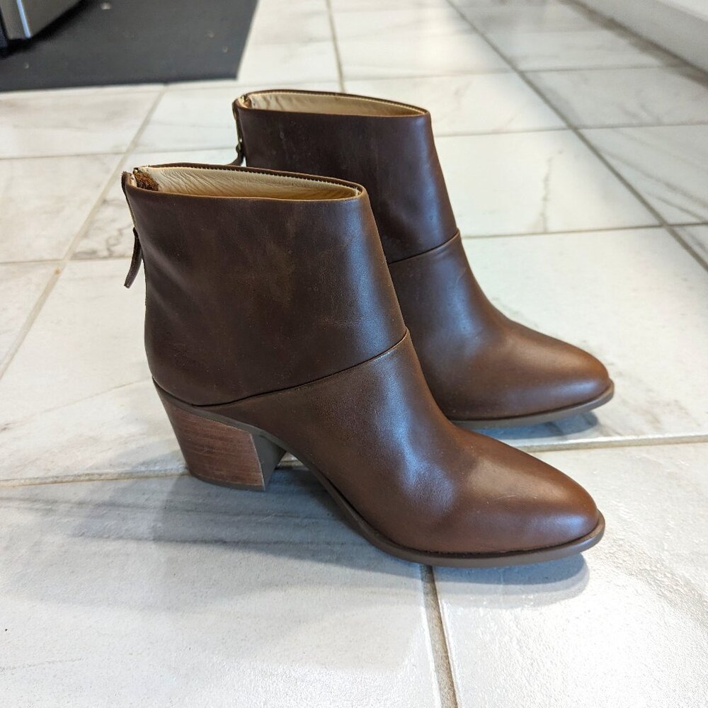 Nisolo Dari Boot, Color Brandy, Size 10